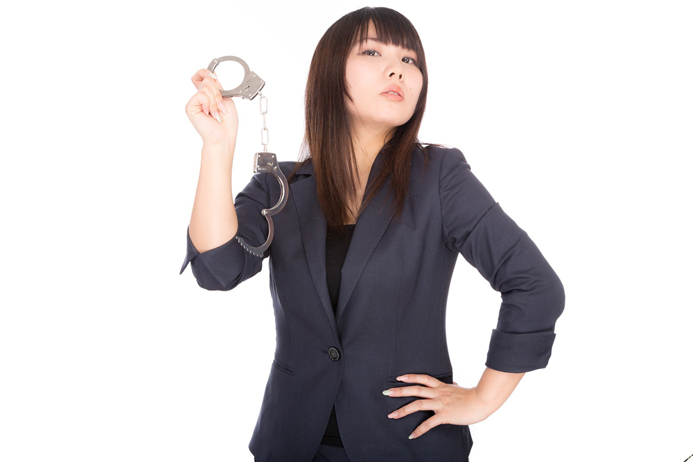 女性刑事
