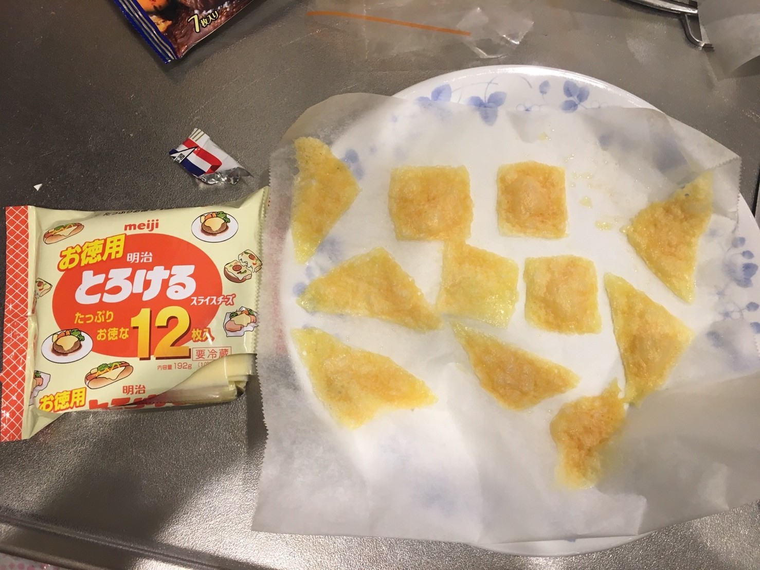 カリカリチーズ