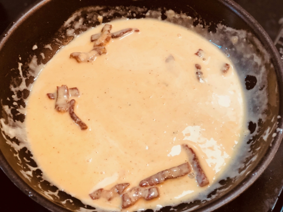 生クリームを投入