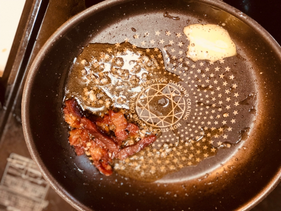 バターを投入